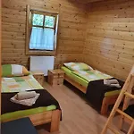بيت شباب Bak Vendeglo Fahazak