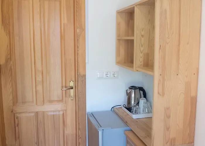 Bak Vendéglő Hostel *