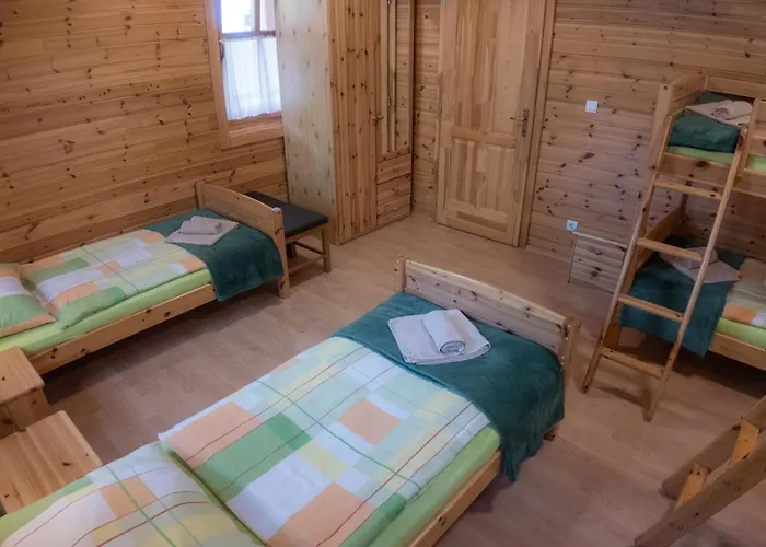 Bak Vendéglő Ostello *