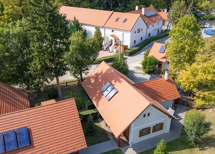 Bak Vendéglő * Gyulakeszi